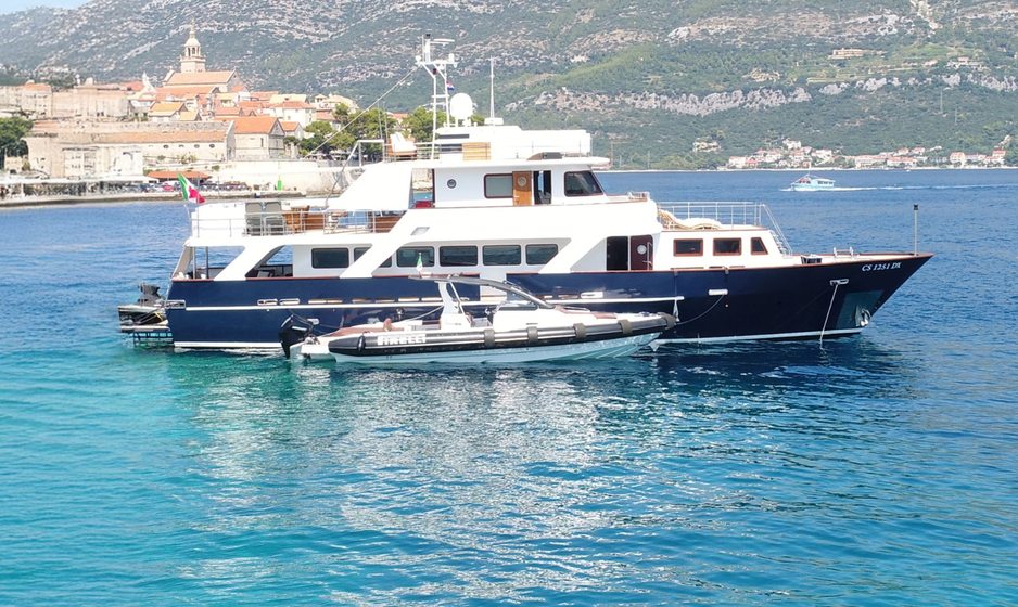 Charter Yacht PRINCESS MAELA Opens Summer Availability Along the Amalfi Coast with New 2026 Upgrades